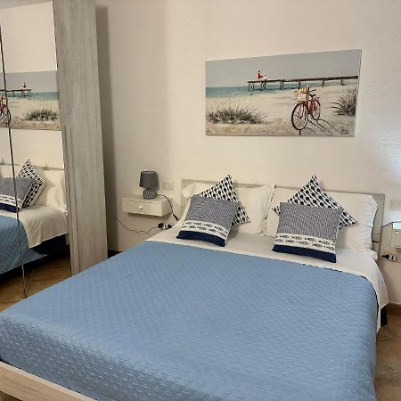 Insardinia House trilocale a 200mt dalla spiaggia Olbia Esterno foto